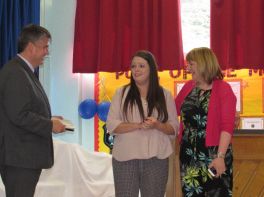 Miss Duffy wins an award!!!